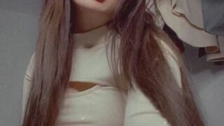 CaseyJay onlyfans big tit babe in stockings jerks off her cunt