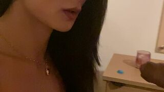 Roberta Cortes onlyfans mature blonde masturbating vagina