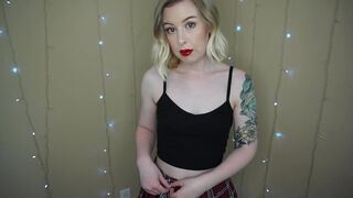 Mystie_mae painted lady makes big tits
