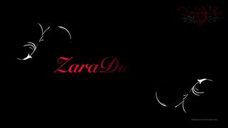 zaradurose onlyfans juicy chick fingers her shaved holes