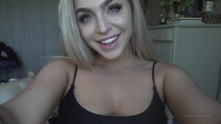 OnlyFans Emily_Rinaudo ESSSSCADA red