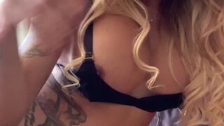 Vanessa Jhons onlyfans angel masturbates pink pussy