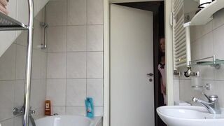 Vanessa Jhons onlyfans pulls pussy to orgasm