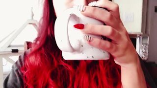 OnlyFans Emily_Rinaudo Pretty confused