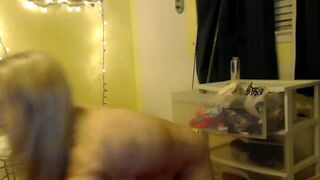 meetjena naughty babe caresses hairy cunt