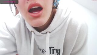 lilah_persy naughty brunette fucks with a dildo