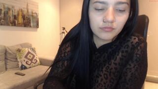 amy_connor_ red-haired trash pretty jerks off pussy