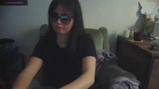 love_dont_be_shy bitch trans fucks with her friend