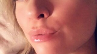 julia_unicorn Dark haired baby