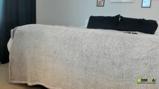 downanddirty18 unusual slut gently jerks off