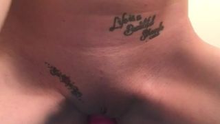 tabethamaryxxx mature chick pulls pussy