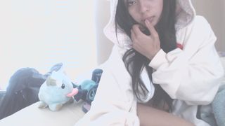 nami takes off her clothes