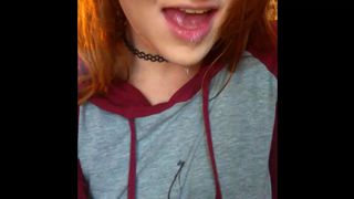 baby_peach scoring bitch fucks herself with a dildo