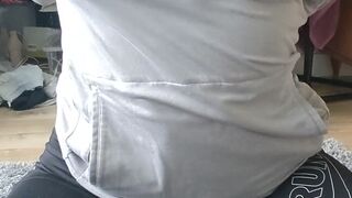 sashaduvall pretty chick fucks pussy with phallus