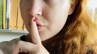 poison_ivee honest bum