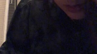 parislovexoxo Imposing chick