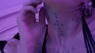 nakitas_dream hot bitch posing in lingerie