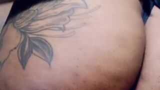 fineassbina sexy chicks twirl big butts