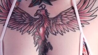 darkphoenixx whore babe masturbates shaved pussy