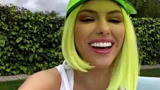 adrianachechik 28 april 2020