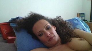 milflucy big tit babe bares sexy body