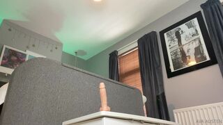 ava_austen 04 January 2021