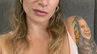 ava_austen busty courage is naughty with girlfriends