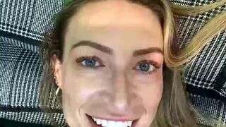 ava_austen cute brunette with natural tits chatting in fries