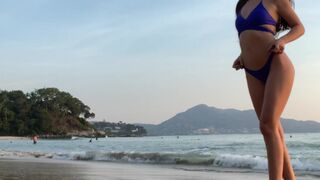 alexiscrystal incendiary slut pulls his cap with his fingers