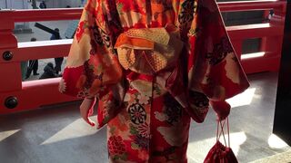 alexiscrystal puts on bra bitch