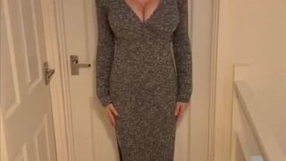 Chessie sweet chick masturbates with sex toys