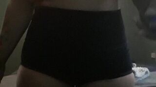 winterlashelldior busty blonde shows off snatch