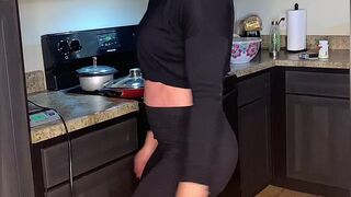 rosetta crazy doll doll masturbates pussy