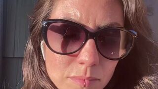 quinnlivid vulgar thing stretches vaginal hole