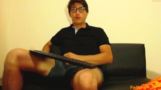 nia_xd noble lady praises boobs