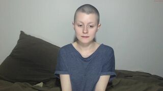 schocki44 gets squirt