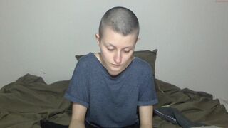 schocki44 Titty chick