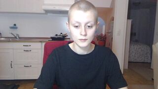 schocki44 cute bitch fucks pussy with phallus