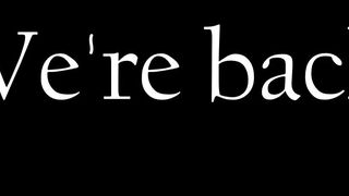 scarlett_hon front seat thinks