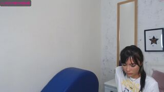 samara_paige ardent young lady caresses big tits at work