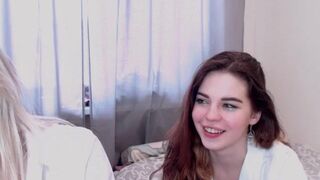 roni_eva Fan of pink