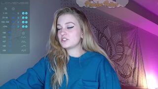 phoebepotter jerking off my holes