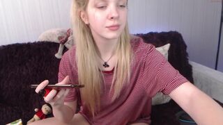 baby__eva buxom cutie is played with dildo