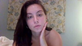 natashabijou luxurious lady gently masturbates pussy
