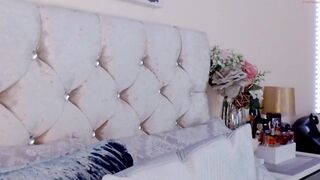 myassistant cute fucks herself