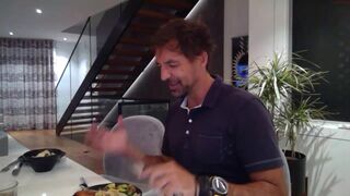 mspron skillful slut jerks off