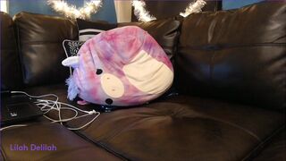 lilah_delilah sexy chickens caress excited nipples