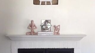 Indigo White  excellent body gives pussy