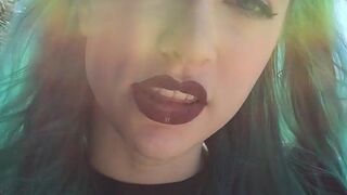 Indigo White  fucks herself with black dildo