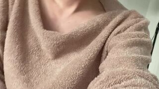 Korra Del Rio incendiary confused handjob cunt